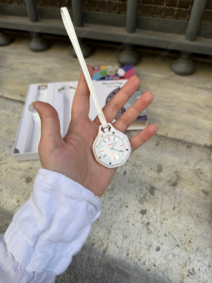 2’si 1 Arada Çıkarılabilir Kadranlı Charm Askılı Unisex Kol Saati (Beyaz)