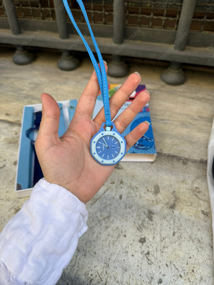 2’si 1 Arada Çıkarılabilir Kadranlı Charm Askılı Unisex Kol Saati (Açık Mavi)
