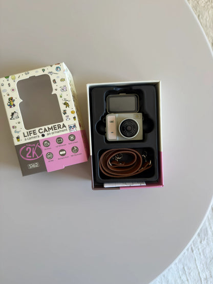 Mini Dijital Fotoğraf Makinesi Flip Life Video Foto Kamera 2K+48MP (Pembe)
