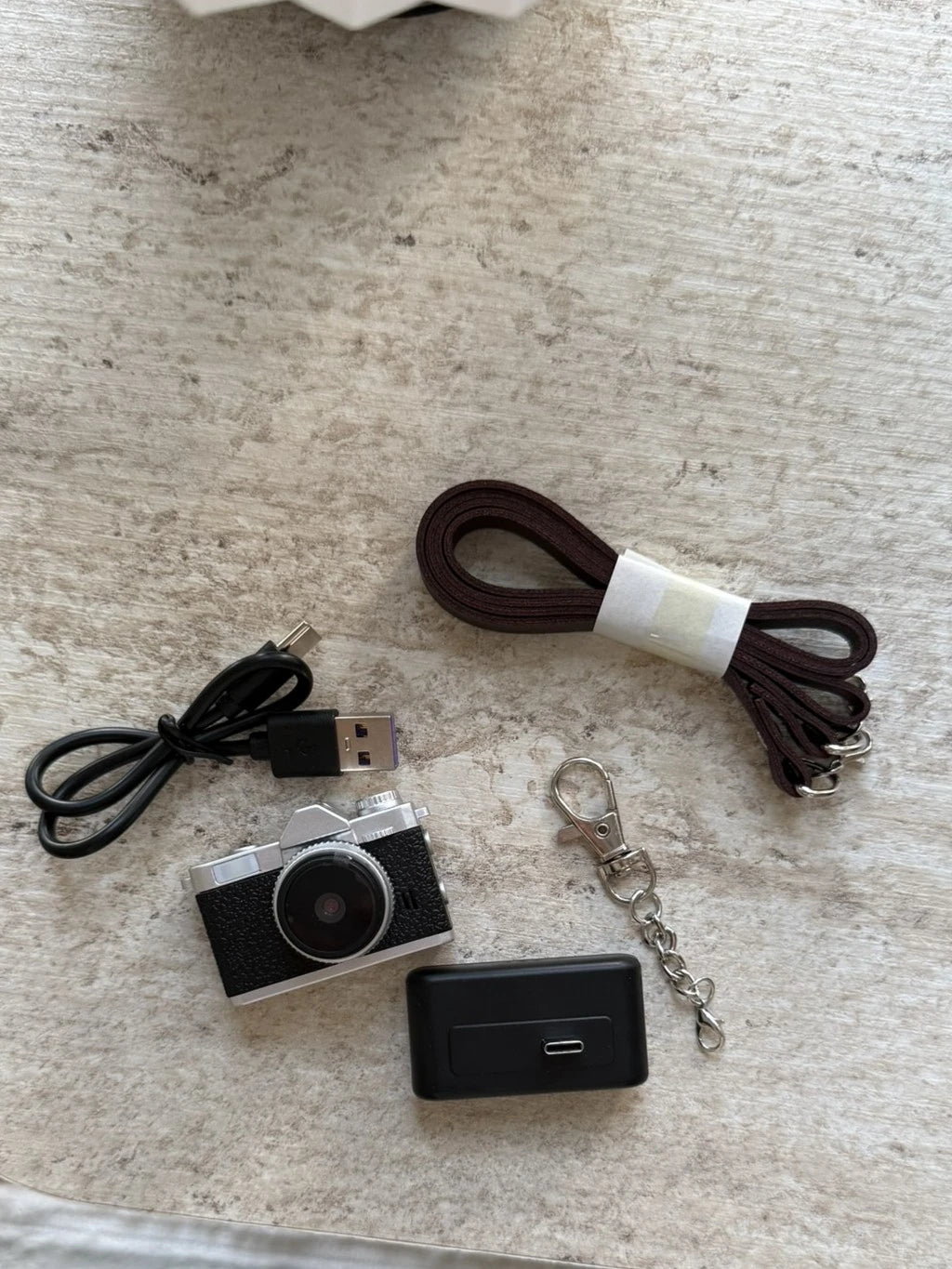 Powerbank Modüllü ve Filtreli Mini Foto Video Kamera (Siyah)
