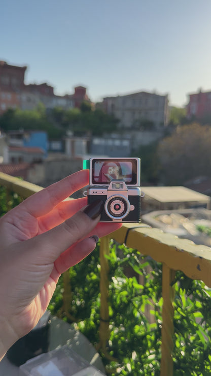 Mini Kamera Dönen Ekran Flaşlı Selfie Video Vlog Kamerası Anahtarlık 1080P+48MP (Siyah)